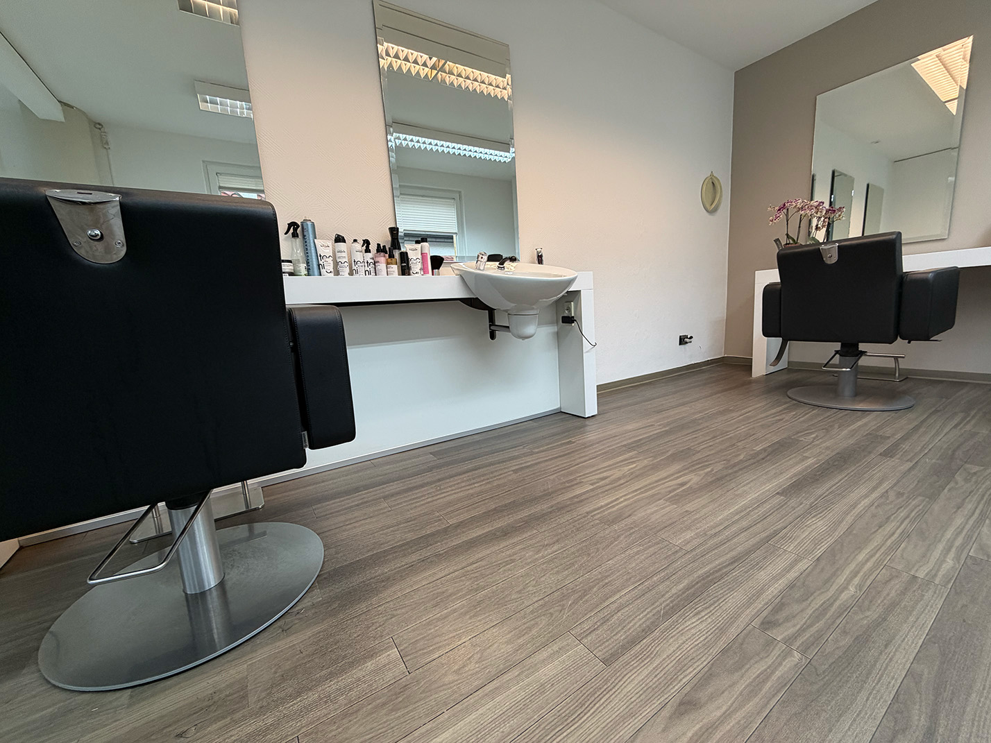 barsan-salon-vaihingen-ansicht-2